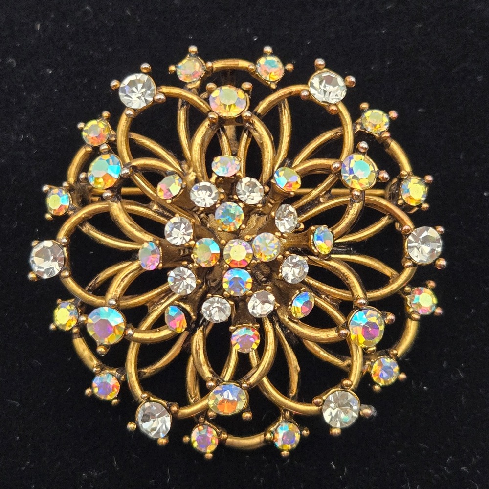Vintage 60s Unbranded Brooch Gold Tone Aurora Borealis Rhinestone Floral Sunburs
